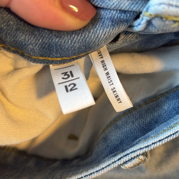 Loft Curvy High Rise Jeans - Picture 2 of 4